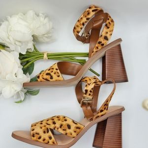 Gianni Bini Ankle Strap Chunky Heel Sandal Sz.9